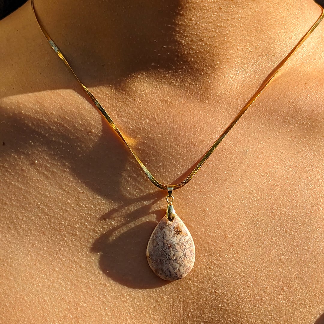 Collier Pendentif Calcédoine
